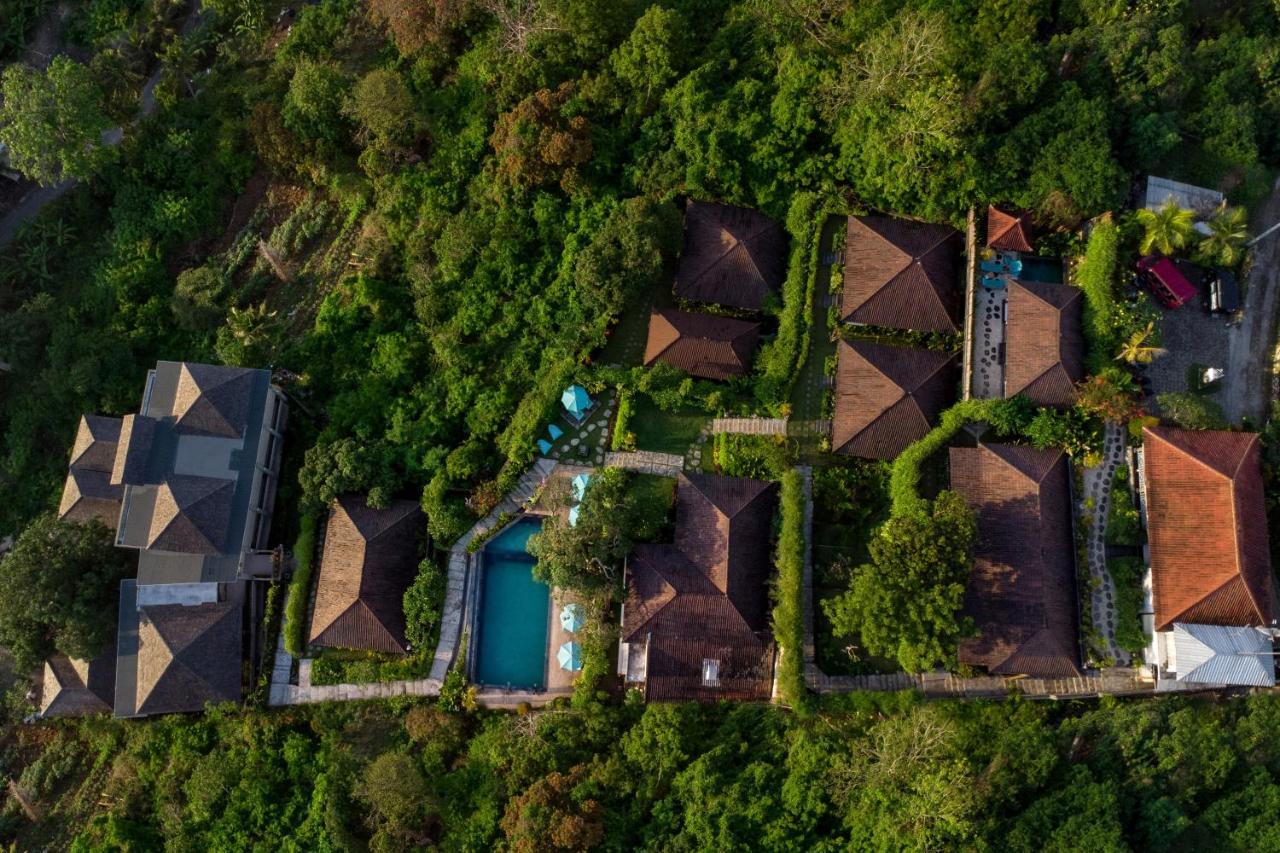 The Acala Shri Sedana Hotel Nusa Lembongan  Exterior photo