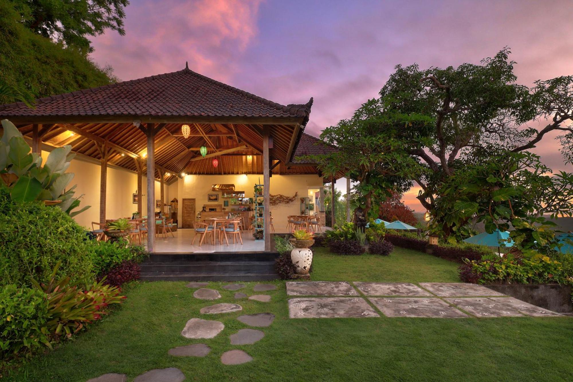 The Acala Shri Sedana Hotel Nusa Lembongan  Exterior photo